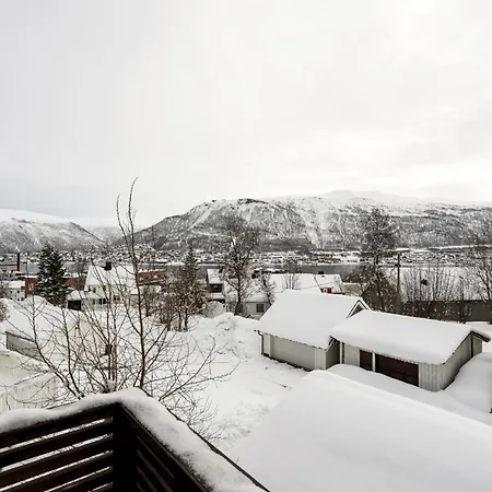 Northern Luxe Retreat Tromso