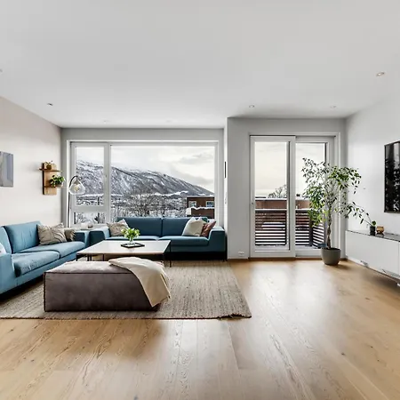 Northern Luxe Retreat Villa *