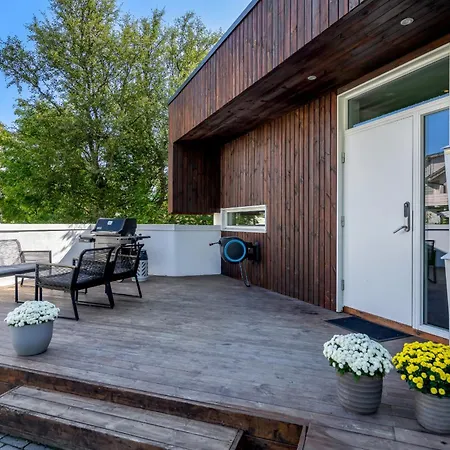 Northern Luxe Retreat