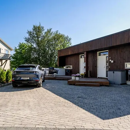 Northern Luxe Retreat 特罗姆瑟